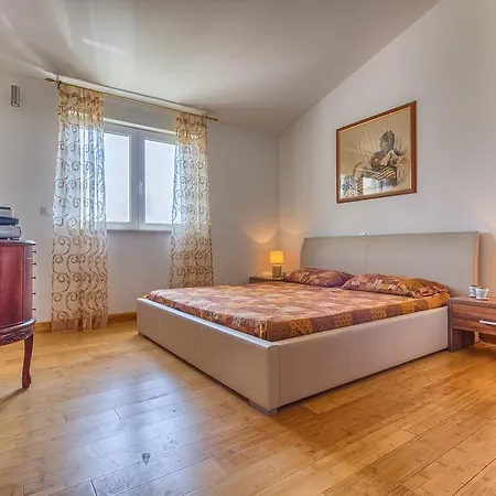 Apartment Luxury Penthouse Kate